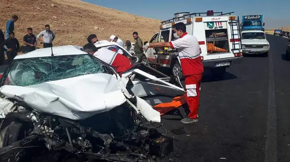 فاجعه در باند اضطراری فرود هواپیما در همدان / وانت خیارشور 3 نفر را کشت +عکس