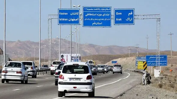 اصابت پرتابه به آزادراه تهران-قم و انسداد مقطعی مسیر