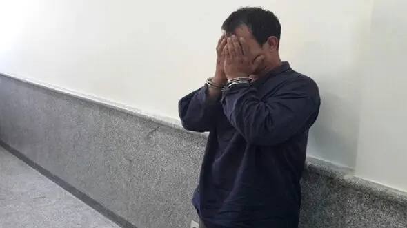 بازداشت دزد اینستاگرامی در پشت بام / او در سعادت آباد جولان می داد 