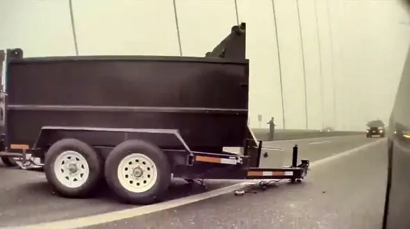 فیلم / عزرائیل به این مرد رحم کرد ! / مردی که باید می مرد !