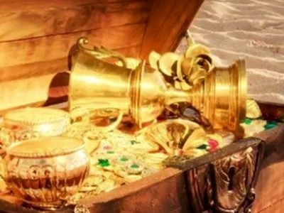 کشف گنج 2 هزار ساله در غرب تهران / این مجسمه زنانه در کجا دفن بود !