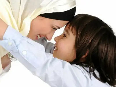 اشتباهات رایج در تربیت فرزند: سبک‌ های فرزندپروری ناسالم را بشناسید!