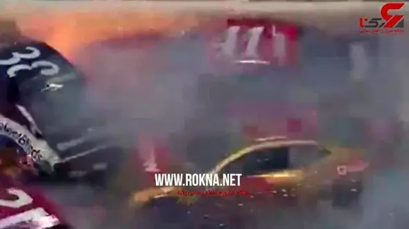 فیلم تصادف هولناک چند خودرو در پیست اتومبیل رانی