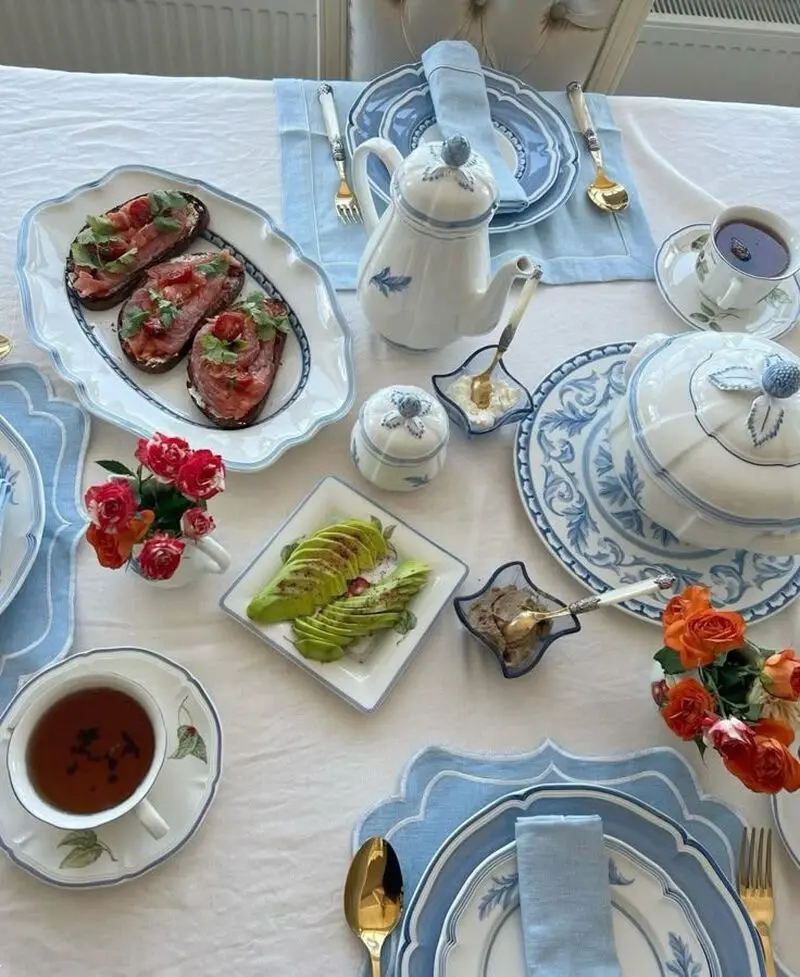 ظروف صبحانه_خوری آبی سفید