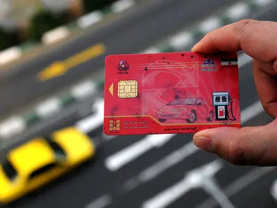 کارت سوخت را با این دو روش یک‌ روزه تحویل بگیرید