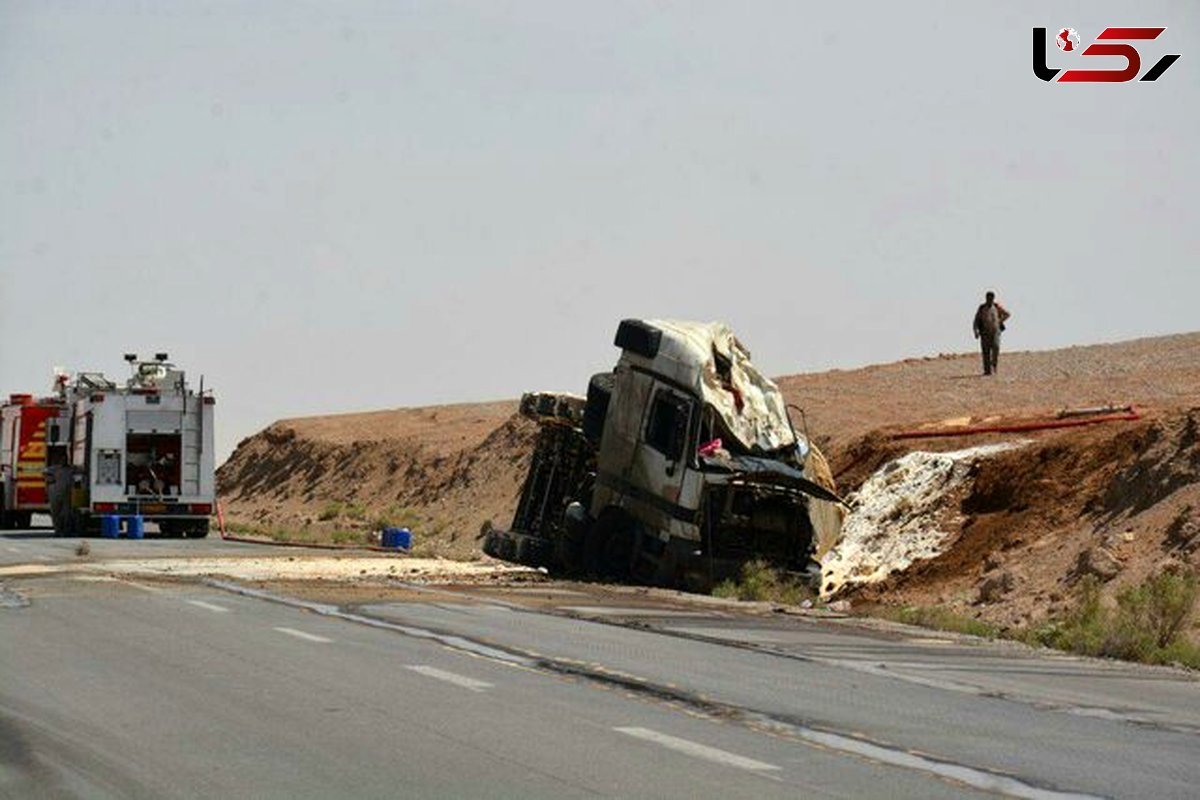 واژگونی مرگبار تانکر حامل بنزین در اردکان