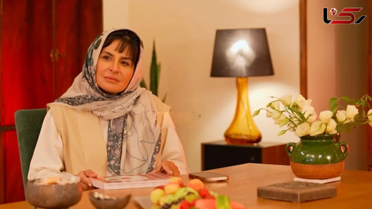  سیما تیرانداز درباره دکوراسیون خانه اش : برای خونم لوازم عتیقه‌ می‌خرم تا بعد  چند سال ضرر نکنم /  مبل هام برای  10سال پیشه !! + عکس ها از دکوراسیون گران قیمتش !