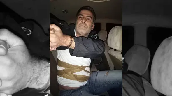 عکس / من بمب گذاری شدم ! + جزئیات هواپیماربایی در آسمان اهواز