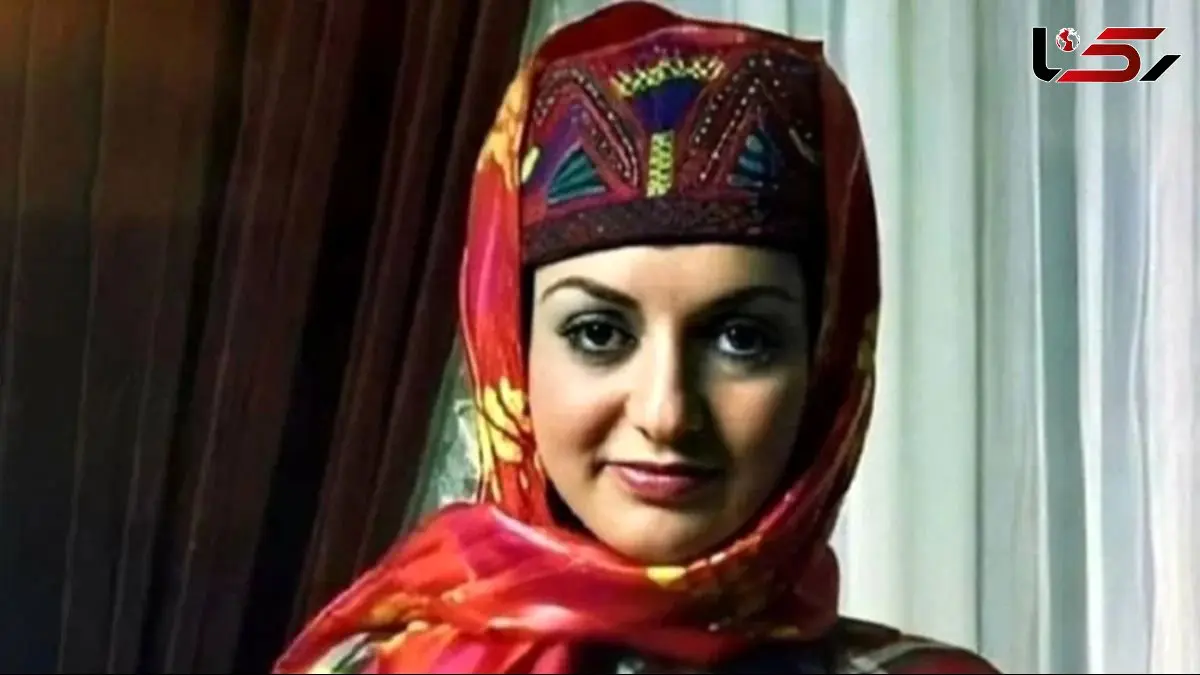 عکس/ سفر به ایام قدیم/ عکس گوگوش در حال خوانندگی در 9 سالگی و در کنار پدرش سال 1338