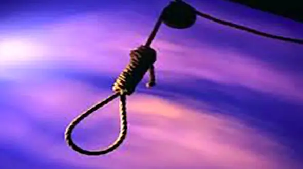 اعدام دزدکثیف خانه زن جوان در شیراز/صبح امروز در ملا عام اجرا شد