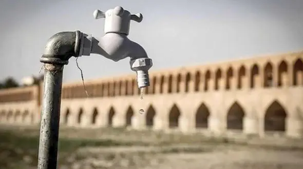 اصفهان تا 10 سال دیگر قابل سکونت نیست