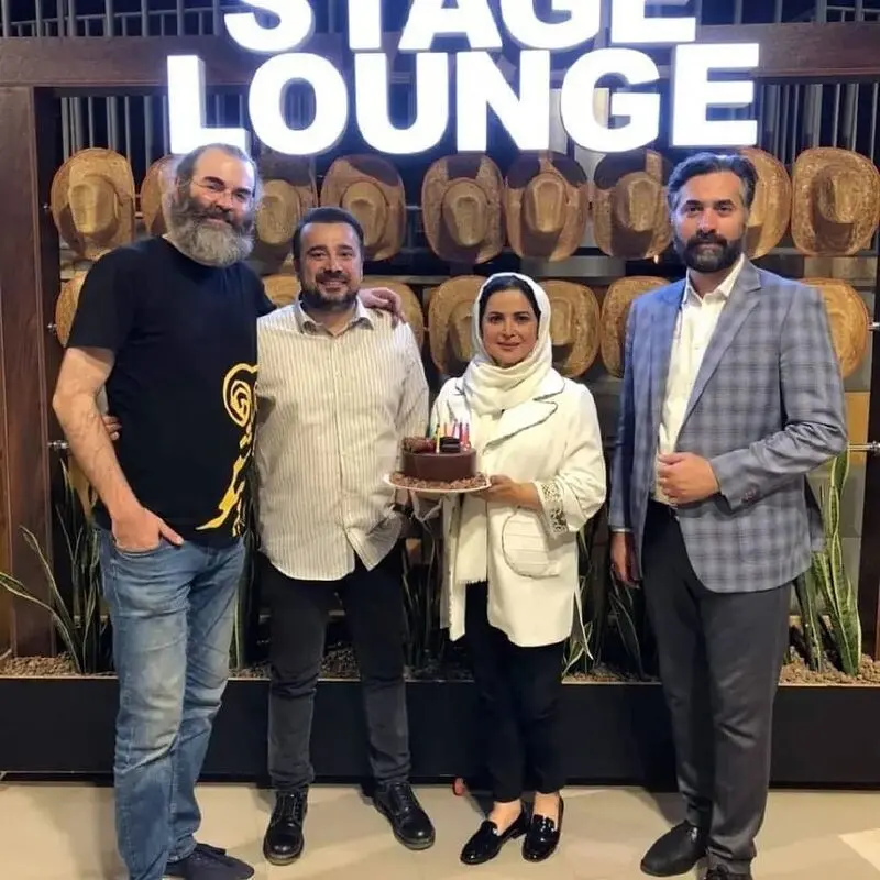ناراحتی بهاره رهنما از افتتاح رستوران حاجی