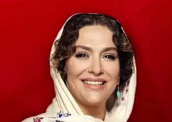 ساغر عزیزی بازیگر سوجان،: من ذاتا پسرم و خانواده ام متوجه نشدند / از مدرسه دخترانه فرار کردم و به مدرسه پسرانه رفتم!/ 7 سالگی گفتم  اسمم رو توی مدرسه پسرانه بنویسید نشد