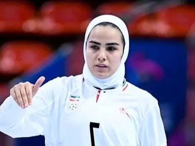 عکس/نگاهی به آلبوم عکس فرشته کریمی، ملکه فوتسال زنان ایران/ دختر تهرانی که از نازی آباد به تیم ملی رسید