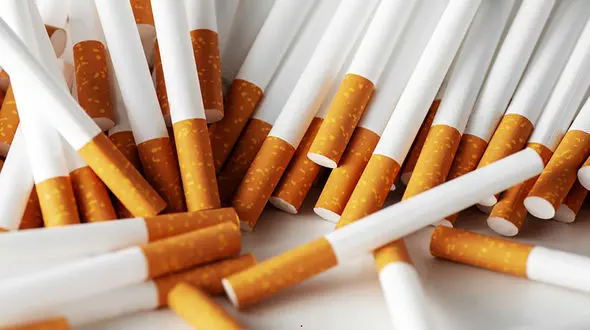 دوره ۳ ساله مخفی از کشیدن اولین نخ سیگار تا سیگاری شدن/ سهم والدین سیگاری 