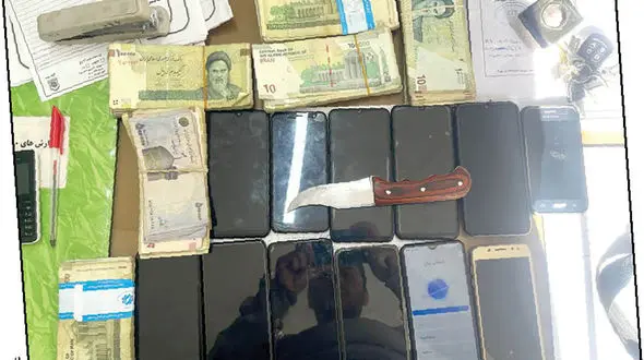 بازداشت 2 دختر مست با مرد جوان در زانتیای مرموز / افشای راز سرقت های ماهرانه در عالم مستی