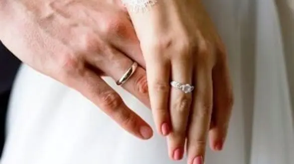 خبرهای جدید از وام ازدواج / دولت موافق افزایش وام ازدواج است؟