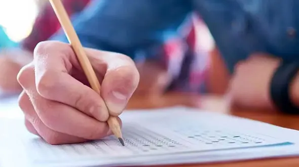 برگزاری آزمون آیلتس در ایران متوقف خواهد شد