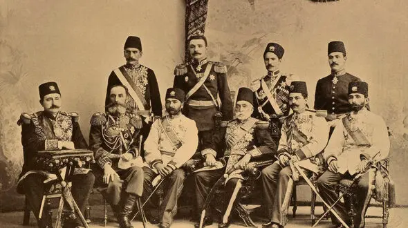 تصویری از نمایندگان ایران در مراسم تاجگذاری نیکولای دوم، امپراتور روسیه، سال ۱۸۹۶ میلادی