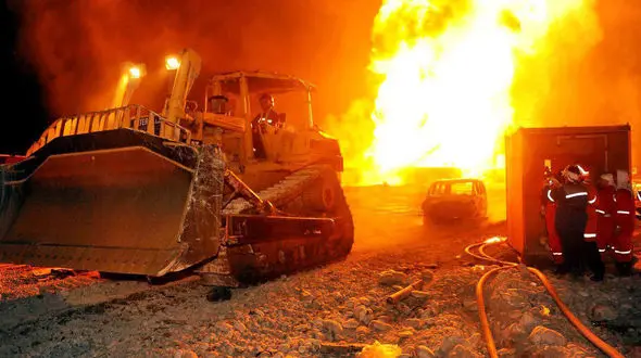 کمتر از صد قدم فاصله تا کانون آتش در رگ سفید