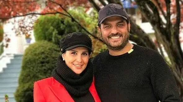 فیلم /رونمایی از  کافه نان زن زیبای سام درخشانی /  ویدیوی بازیگر آوای باران برای کافه‌بِیکری عسل خانم که دکور بیرونیش درست شبیه کافه‌های قدیمی اروپائیه