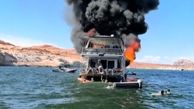 ببینید/ یک قایق  خانوادگی  با 25 نفر سرنشین آتش گرفت