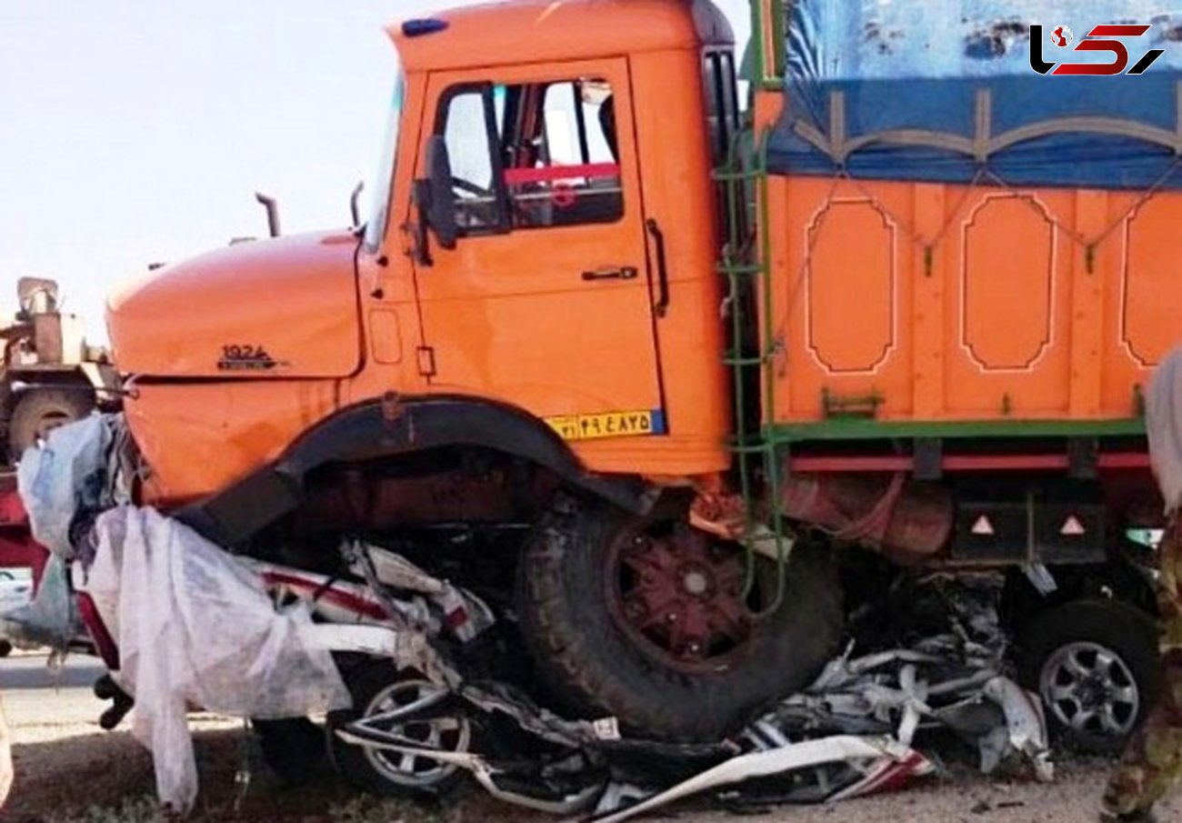 تصادف مرگبار 2  کامیون در زنجان / یک تن جان باخت