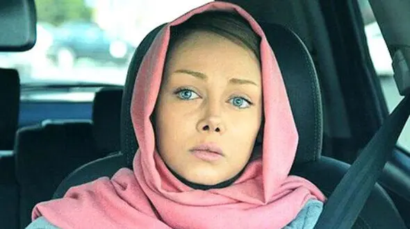 شهره قمر کیست؟