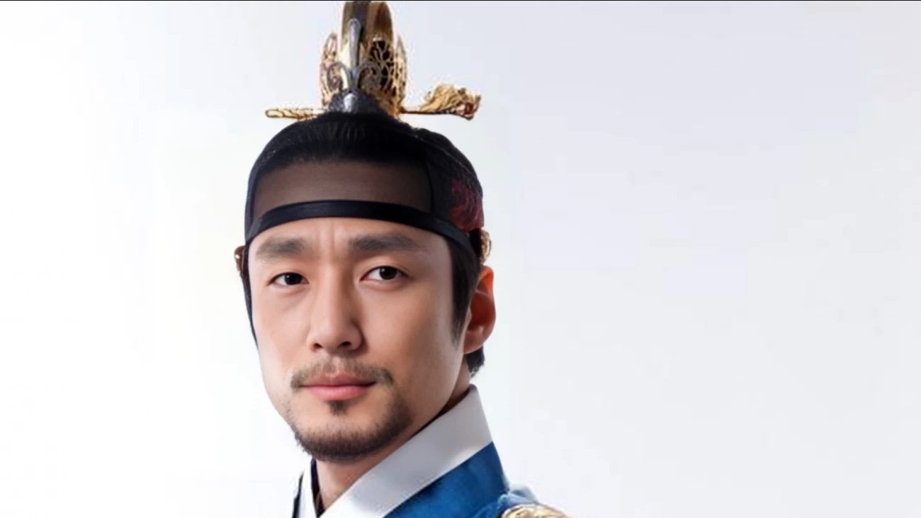 چهره متفاوت افسر مین جانگو جواهری در قصر + عکس نوستالژی بازیگر کره جنوبی!