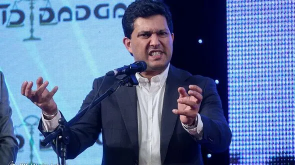 کاربران درباره صحبت های حامد بهداد در جشن انجمن منتقدان چه گفتند؟+ عکس