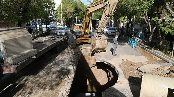 آب و فاضلاب تهران: مشکل آب میدان قدس تهران تا ساعت ۱۵ امروز رفع می شود