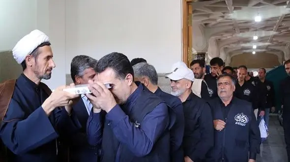 موکب عمود 1080 در انتظار رسیدن خادمان قمی/ اعزام از حرم بانوی کرامت به سوی بارگاه سیدالشهدا