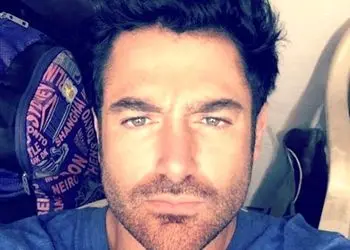 محمدرضا گلزرا روز عروسی این گیفت ها را به مهمانانش داد +عکس/ باکس هایی کوچک اما پُر از قلب