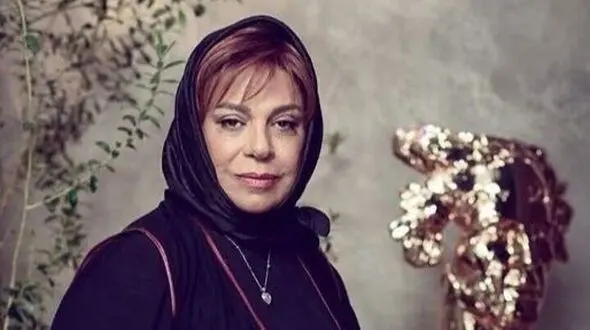 نگاهی به استایل با شکوه گوهر خیر اندیش دز خارج از کشور +عکس / خانم بازیگر توجه ها رو به سمت خودش جلب کرد