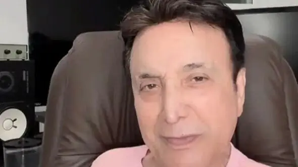 عکس سفر در زمان/ چهره حسن شماعی زاده در ۸۳ سالگی / چه قدر پیر و شکسته شده