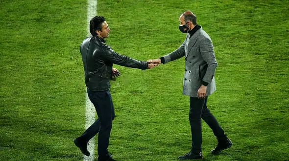 استقلال وسپاهان؛ شاه کلید قهرمانی /تقابل اندیشه های مجیدی ونویدکیا