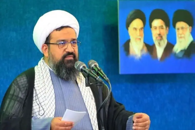 امامان جمعه البرز: خبرنگاران در خط مقدم روایت هستند