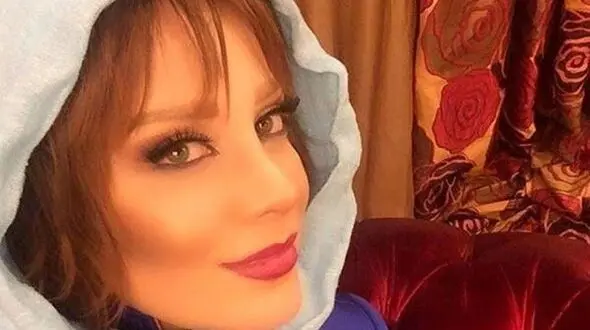فیلم سلام نظامی شراره رخام بازیگر بچه پولدار ایرانی به نیروهای مدافع در تجمعات مردمی میدان ولیعصر / خدا قوت؛ شما پاسداران عزت و امنیت ما هستید