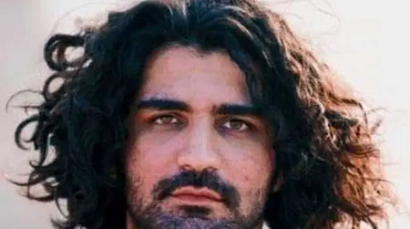 دانلود آهنگ عرفان طهماسبی به نام امشب / آواز باشکوه تو نه غمی ببارمت 