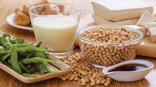 پروتئین سویا  خوب یا بد؟/ تقویت سلامت استخوانی پس از یائسگی