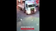این کودک زیر کامیون تا یک قدمی مرگ رفت و زنده بیرون آمد + فیلم