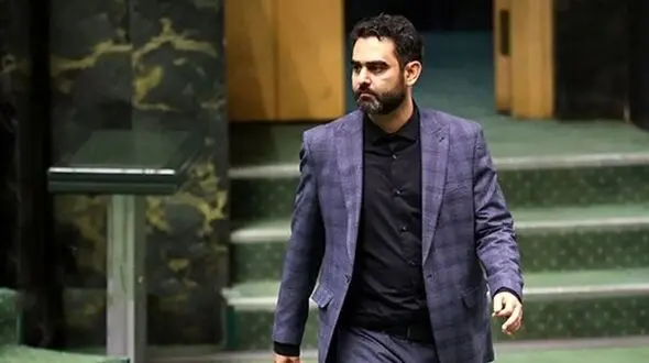 ثابتی: سلاحی نبوده که از چین و روسیه خواسته باشیم و آنها به ما نداده باشند/ در روز چهارم جنگ یک سری سامانه‌های هوایی از چین تحویل گرفتیم
