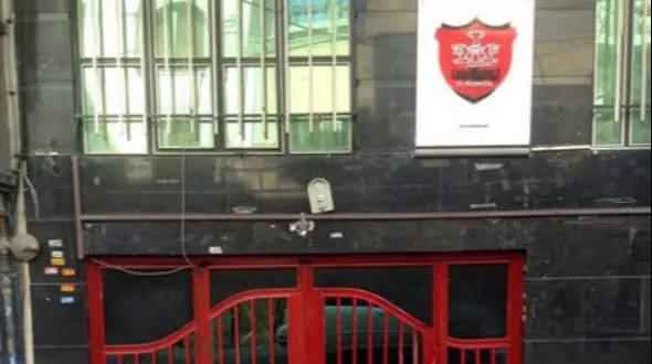 تجمع هواداران پرسپولیس و شعار علیه رضا درویش!