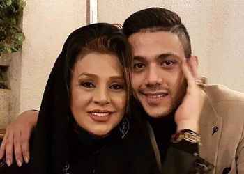فیلم/ به مناسبت سومین سالگرد فوت پسر نسرین مقانلو/ نگاهی به همبازی شدن خانم بازیگر با پسر مرحومش در این فیلم؛ رپ خوانی ارشیا با لهجه غلیظ آمریکایی در این سکانس