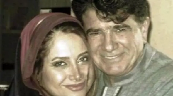 فیلم/ مژگان، دختر استاد شجریان در مسیر رفتن به محل خاکسپاری پدرش/ ببار ای بارون ببار...