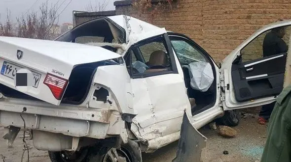 برخورد سمند با مغازه کبابی در گنبدکاووس/ 5 مصدوم روانه بیمارستان شدند