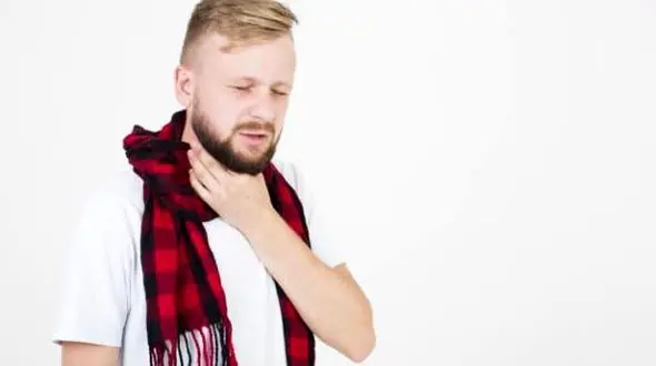  بوی بد دهان  خبر از چه بیماری هایی می دهد؟