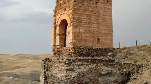 قلعه باستانی ضحاک در هشترود جان دوباره می یابد