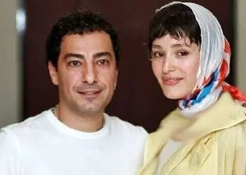 نگاهی به چیدمان شاهانه و باشکوه منزل نوید محمدزاده و همسر افغانستانی‌اش فرشته حسینی/ از مبلمان مدرن و گل‌های غول پیکر تا آباژور هنری و تراسی زیبا با ویوی ابدی