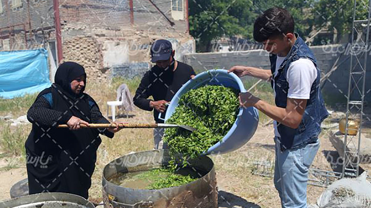 این آش ۱۲۰ ساله است و تنها عید فطر پخته می‌شود + عکس